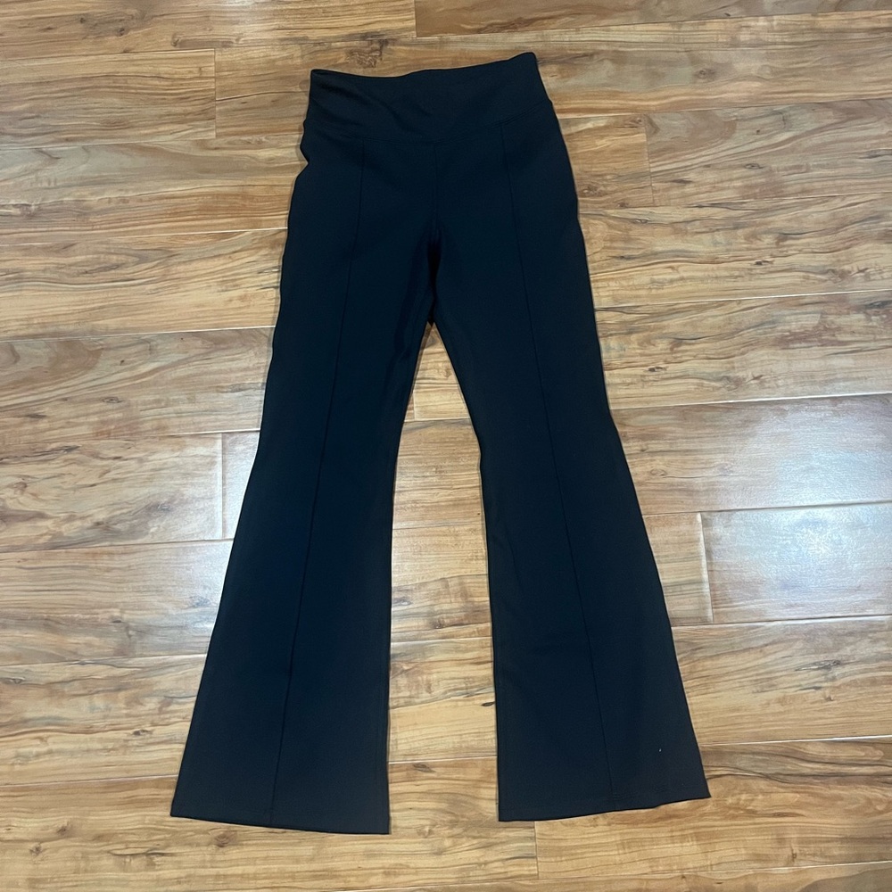Abercrombie Kids Girl’s Size 13/14 Black Flare Leggings Yoga Pants